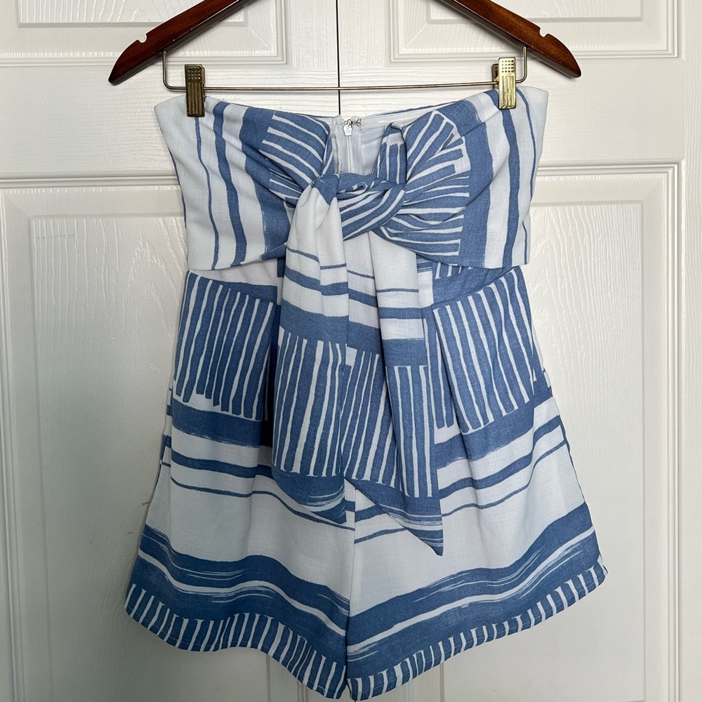 Cals Blue and White Striped Tie-Front Strapless Romper-Size M
